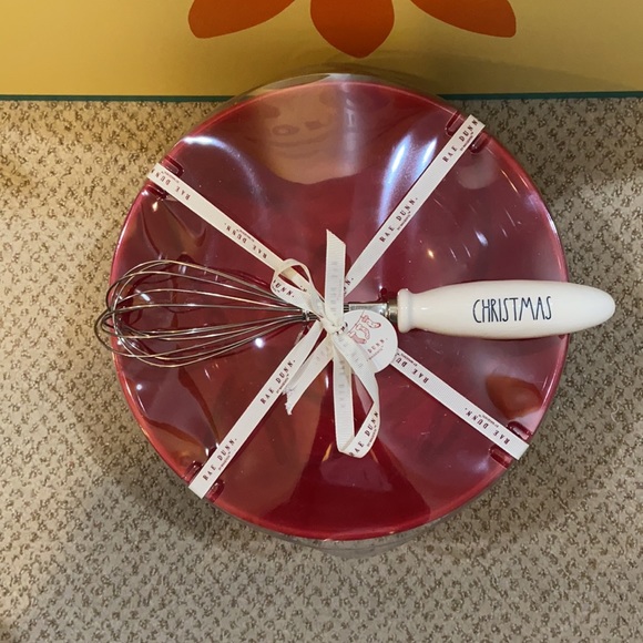 Rae Dunn MERRY CHRISTMAS Mixing Bowl With Whisk - Picture 5 of 8